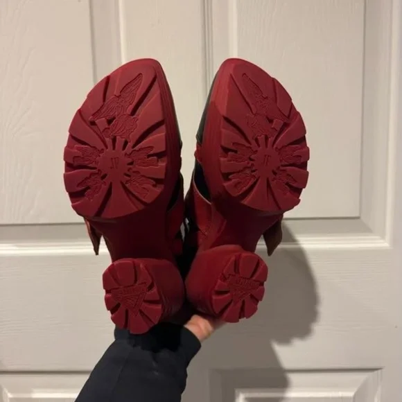 John Fluevog, Size 8, Red/Black - Picture 4 of 4